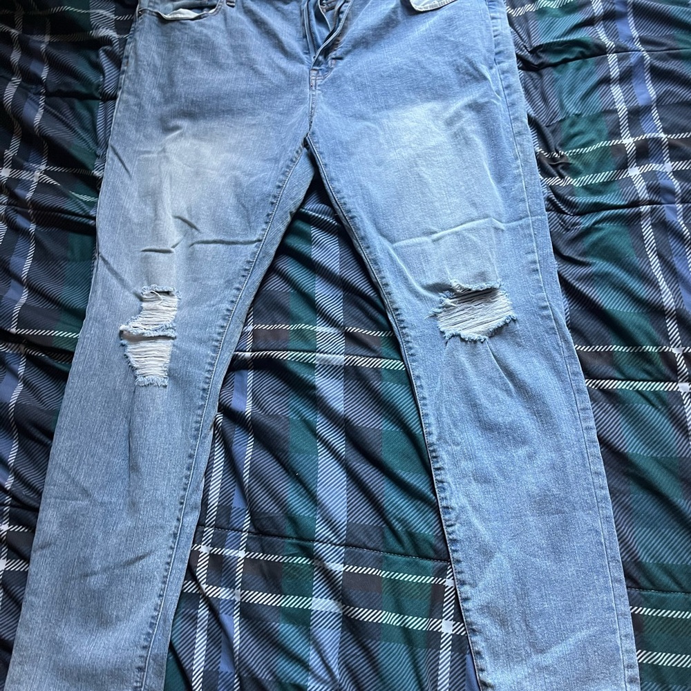 Distressed Blue Jeans FASHION NOVA + HOLLISTER